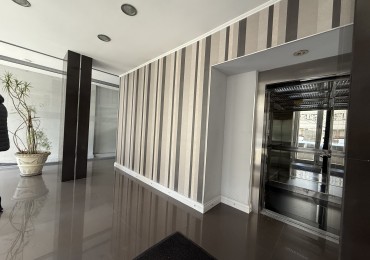 SEMIPISO 3 AMB C/COCHERA EDIFICIO DAMAR  EN ALQUILER LA PERLA-PLAZA ESPAÑA