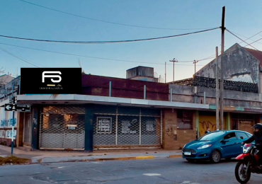  VENTA IMPORTANTE PROPIEDAD EN BLOCK LOCAL DEPOSITO DTO Y COCHERA 750 m² SOBRE AVENIDA JARA