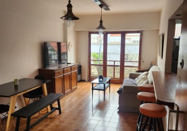 VENTA DEPARTAMENTO 4 AMBIENTES EXTERNO CON BALCON EN BARRIO SANTA CECILIA 