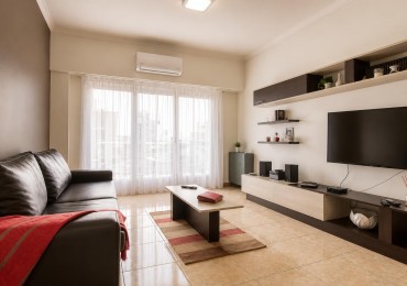 VENTA DEPTO 3 AMB AL FRENTE CON BALCON PLAZA COLON