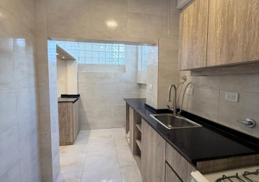 VENTA DEPTO 2 AMB RECICLADO CON ESPACIO PARA COCHERA CHAUVIN 
