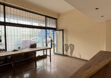 VENTA LOCAL DE 26 MTS2 EN CENTRO DE MAR DEL PLATA, A MTS DE AV. LURO 