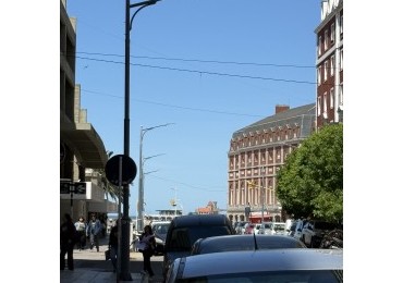 VENTA DEPARTAMENTO 2 AMBIENTES ZONA MICROCENTRO, A 2 CUADRAS DEL MAR 