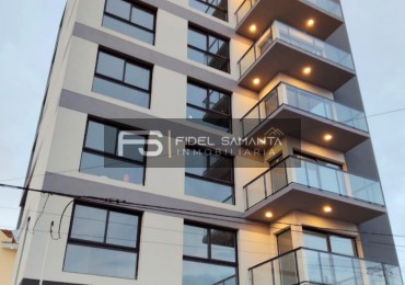 A ESTRENAR VENTA PISO A ESTRENAR DE 3 AMBIENTES CON COCHERA CUBIERTA ZONA HPC